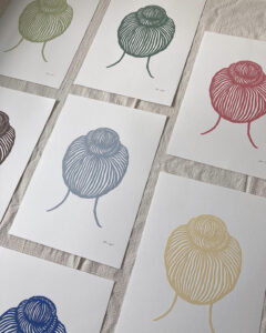 Kvinder med knold, papirklip