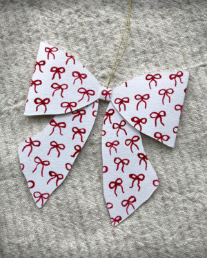 Håndmalet sløjfe, røde sløjfer